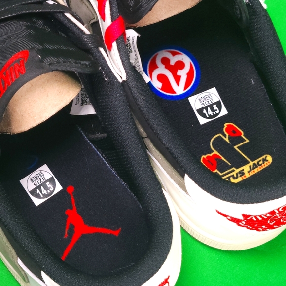 ❌️SOLD❌️ Air Jordan 1 Travis Scott 🫒 - Picture 10 of 12